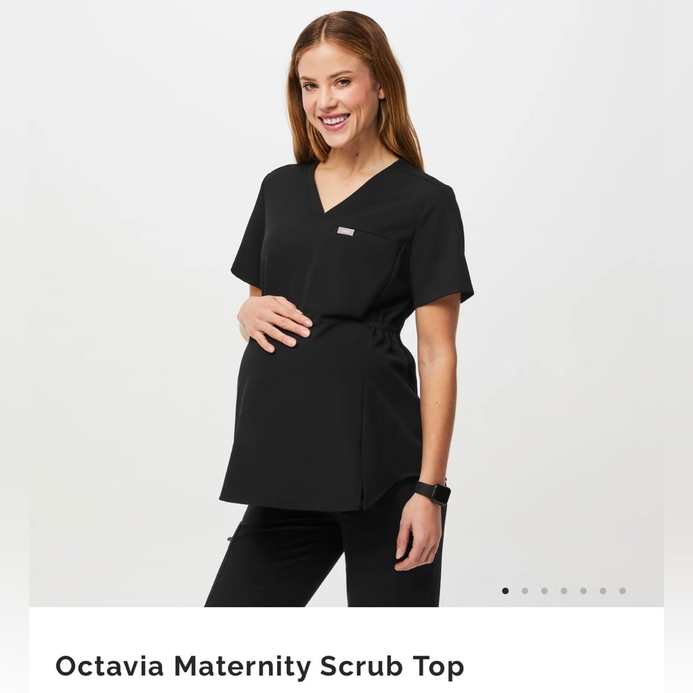Figs black maternity scrub set small top and medium bottom.